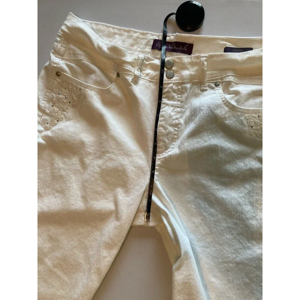 Gloria Vanderbilt Gabby Skimmer Size 12 White Denim Embellished Good Condition